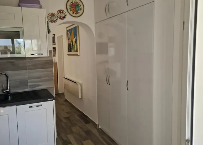 S Dvije Terase 普利拉卡